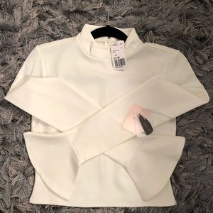 Long sleeve knit top